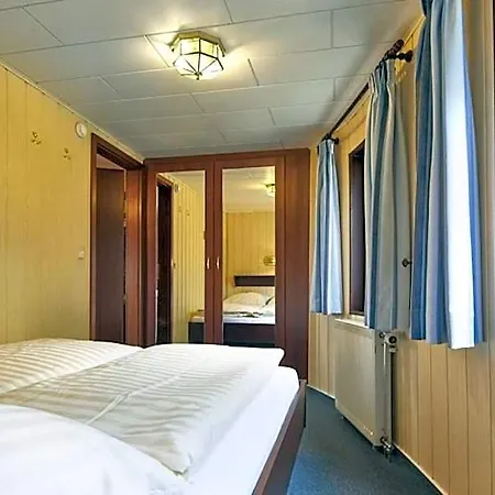 Hotel Hotelschiff Stinne *
